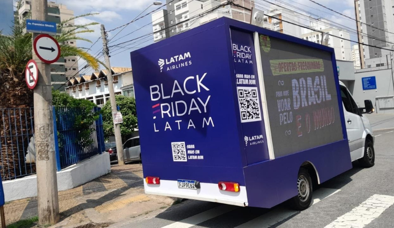 LATAM usa comunicação típica do varejo brasileiro na Black Friday 2023