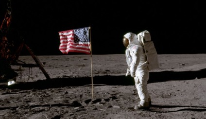 20 de Julho - Dia da 1ª Viagem do Homem à Lua