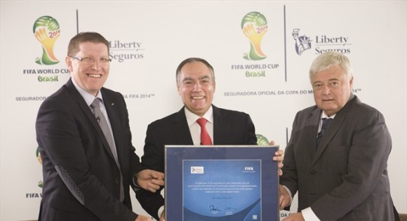 Fifa fecha patrocínio com empresa de seguros