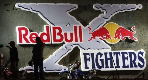 Red Bull X-Fighters aterrissa em Brasília