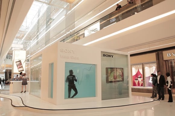 Sony vende Xperia Z1 até embaixo d'água