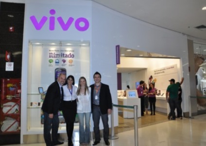 Vivo abre primeira loja conceito no Barigui