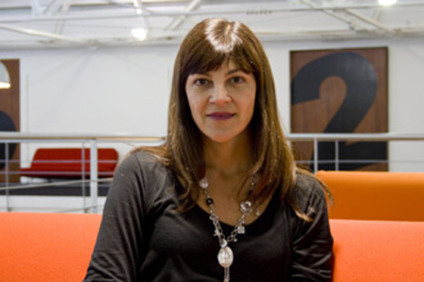 Lúcia Haddad é a nova diretora geral da Ínsula