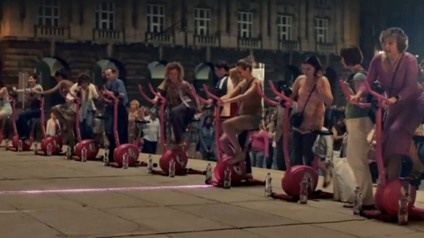 Strip-tease de luzes é realizado pela Contrex