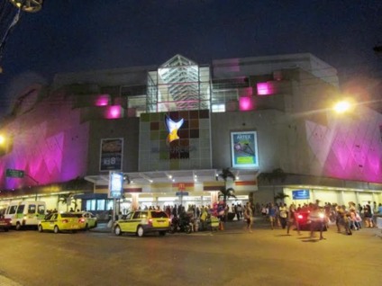 Madureira Shopping adere à campanha Outubro Rosa