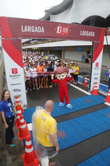 Ayrton Senna Racing Day beneficia mais de 300 mil crianças