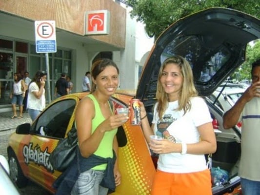 Marketando realiza sampling do Gladiator