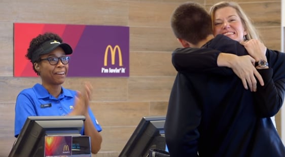 Amor é a nova forma de pagamento do McDonald’s