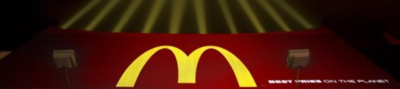 MCDonalds projeta batatas fritas com luz
