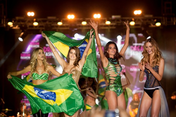 Monange Dream reúne sete mil pessoas em Fortaleza