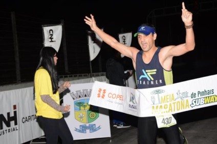 Meia Maratona de Pinhais reúne 3 mil pessoas