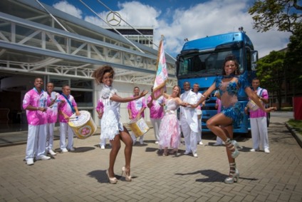 Mercedes-Benz do Brasil incentiva cultura no Carnaval