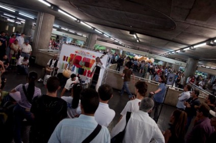 Música no metrô está de volta com Red Bull