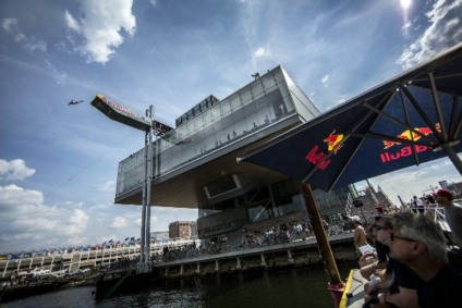 Boston recebe Red Bull Cliff Diving