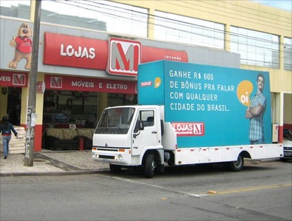 Centermídia divulga promo da Oi e Mercado Móveis