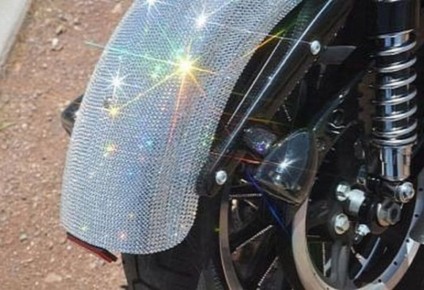 Harley-Davidson é transformada literalmente em joia