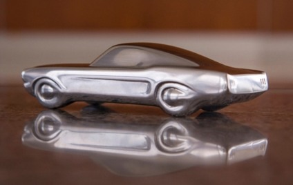 Mustang vira obra de arte para entrar na Europa