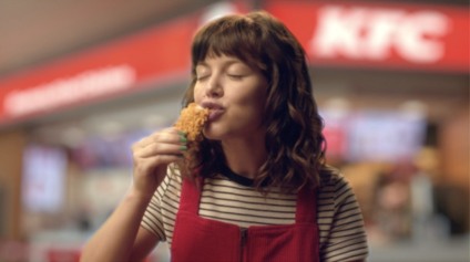 KFC estreia seu primeiro comercial no Brasil