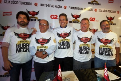 Flamengo lança sócio-torcedor com presença de Zico