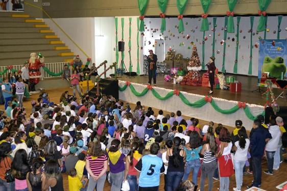 Natal da Alegria já distribuiu 50 mil brinquedos