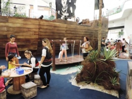 Navio Pirata é a atração de férias do Amazonas Shopping
