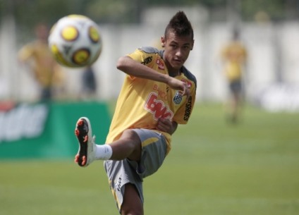 Baruel fecha patrocínio com Neymar