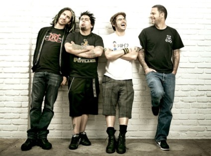 Insano patrocina show do NOFX