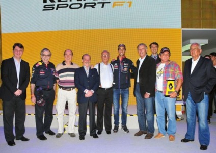 Noite Renault reúne três gerações do automobilismo 