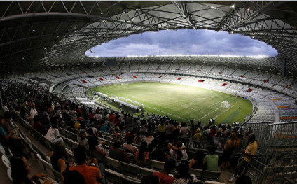 Novo Mineirão é reprovado por torcedores