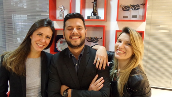 Priscila Martins, Edgar Corrêa e Juliana Veríssimo.