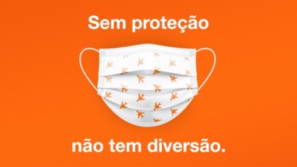 #ViajeComProteção é a nova campanha do Kayak