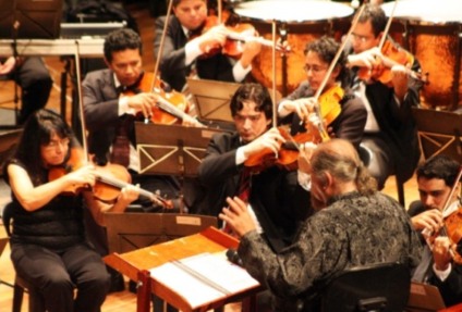 Teatro Goiânia reabre com o Canto da Primavera