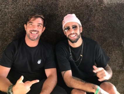 Koxa e Scooby juntos no Nazaré Tow Surfing Challenge