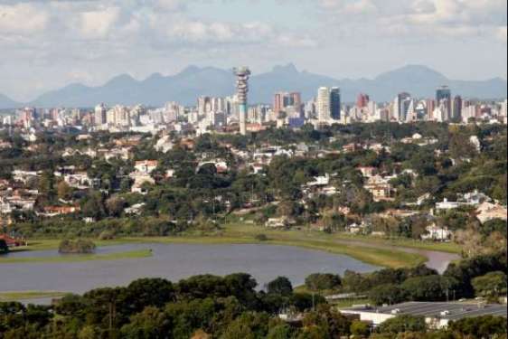 Prefeitura se retrata sobre festa da Fifa em Curitiba