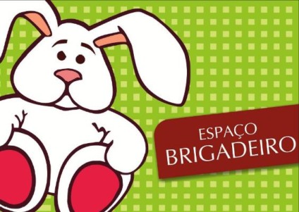 Crianças brincam de doceiras no Floripa 