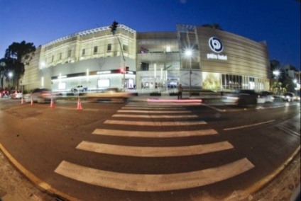 Pátio Batel comemora um ano em grande estilo