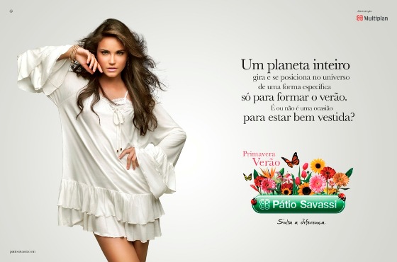 Moda de papel no Pátio Savassi Moda de papel no Pátio Savassi