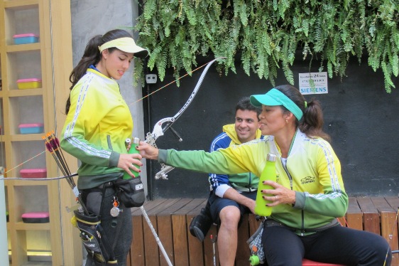 Equipe Arcus de Arco e Flecha. 