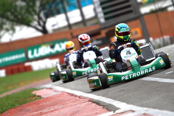 petrobras_mitsubishi_kart