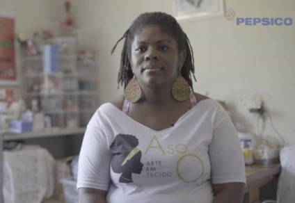 PepsiCo capacita mulheres com projeto de viés social