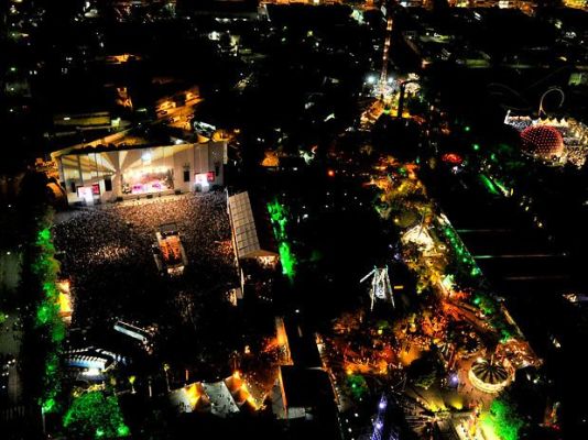 Planeta Terra escolhe banda para abrir festival