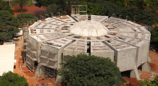 Planetário de Brasília realiza sessões extras