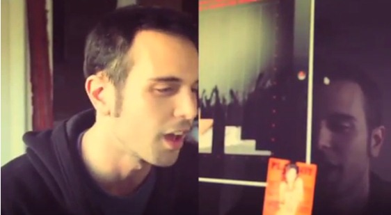 Playboy fez leitores cantarem por fotos exclusivas