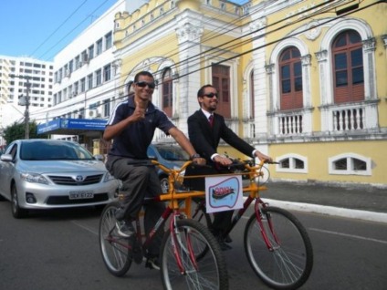 Projeto leva bicicleta adaptada para deficientes visuais