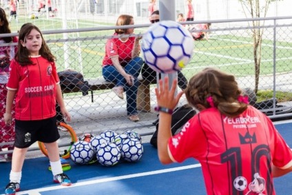 Soccer Camp Donas da Rua chega à 5ª edição