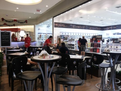 Continente Shopping recebe primeiro quiosque Brahma 