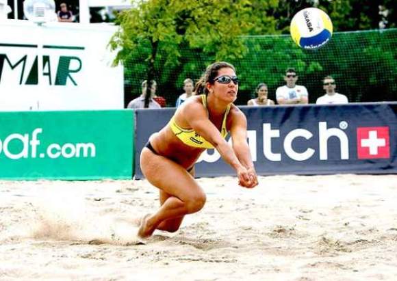 Grandes marcas marcam presença no Rei e Rainha da Praia Grandes marcas marcam presença no Rei e Rainha da Praia