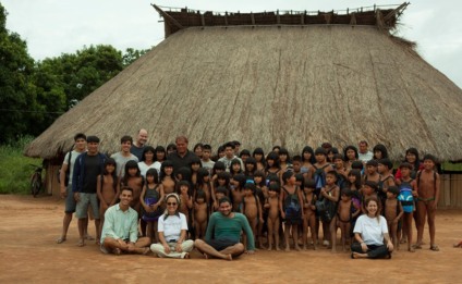 Circle Aceleradora e ONGs distribuem mochilas e materiais escolares