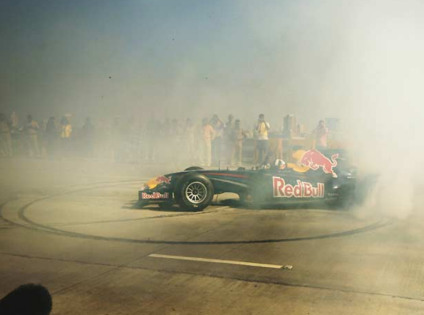 RedBull ativa indianos