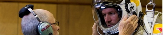 Redbull vai saltar da estratosfera em 2012